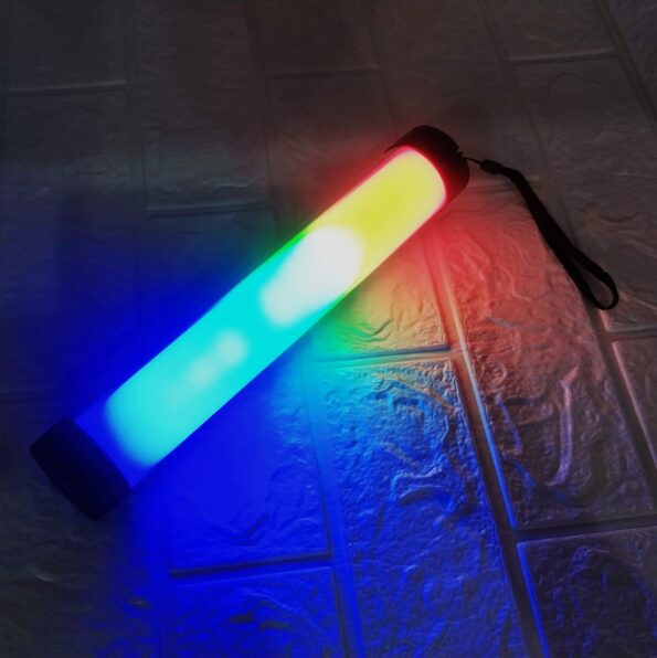 Caixinha De Som Tubo De Led Luminaria Com Imã Ds11609 (4)