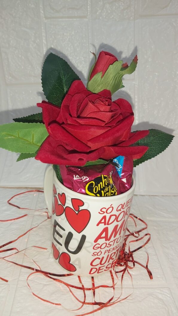 Kit Linda Caneca Com Uma Linda Rosa Perfumada (1)